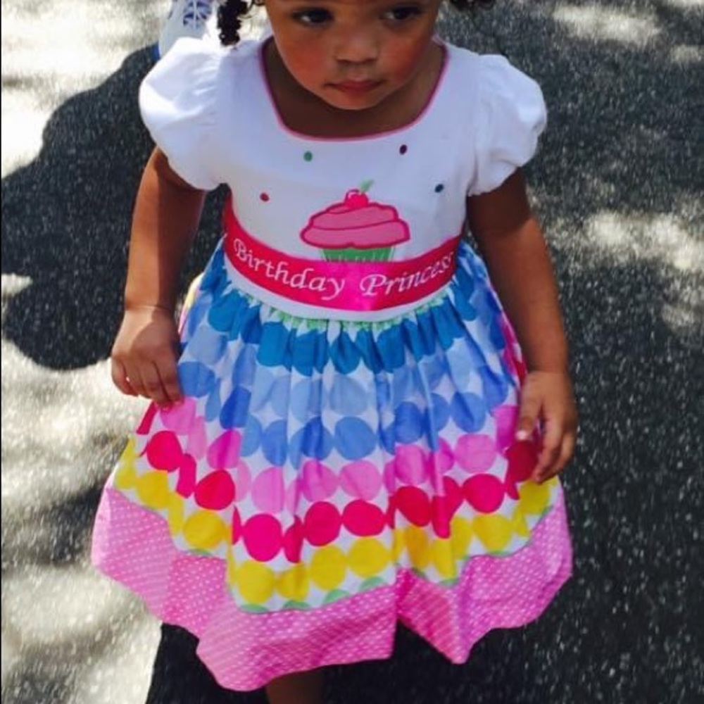 Pretty Dress Perfect for a Birthday Princess 👑 2T - Picture 5 of 5